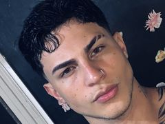 LeoCavalli - male webcam at LiveJasmin