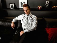 LeoMoor from LiveJasmin