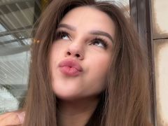 LeonaAlford from LiveJasmin