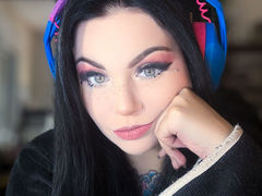 LeonaMoon - female with black hair webcam at LiveJasmin