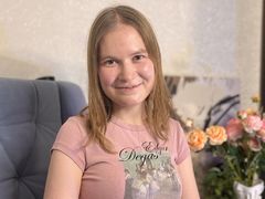 LeoneBatesole from LiveJasmin