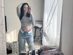 LeoriCorde from LiveJasmin