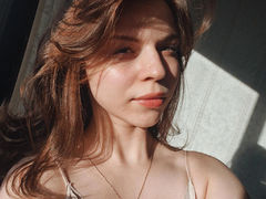 LesleySky from LiveJasmin