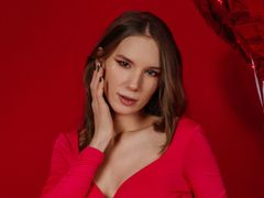 LeslieMines - female with red hair webcam at LiveJasmin