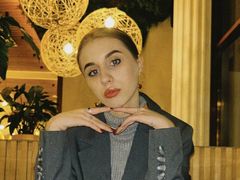 LeslieWo from LiveJasmin