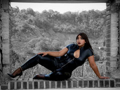 LexieLincon - female with brown hair and  big tits webcam at LiveJasmin