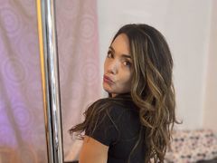 Lexietay - female webcam at LiveJasmin