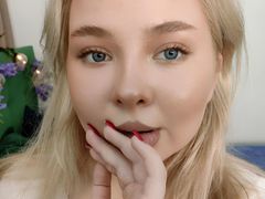 LeyWelie from LiveJasmin