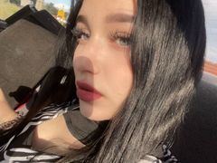 LeylaStarky - female with black hair and  small tits webcam at LiveJasmin