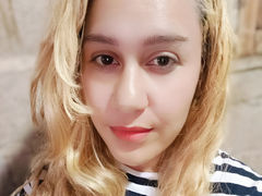 LiaKiut from LiveJasmin