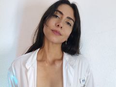 LiaKosher - female with brown hair webcam at LiveJasmin