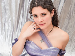 SerenaMakein - female with brown hair webcam at LiveJasmin