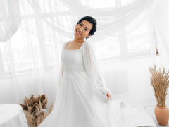 LiaPak - female with black hair webcam at LiveJasmin