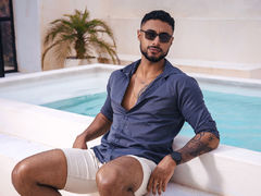 LiamHills from LiveJasmin