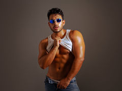 LianCruz from LiveJasmin