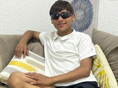 LianVelosky - male webcam at LiveJasmin