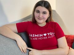 LianaWay from LiveJasmin