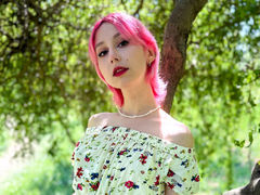LiannStark - female with red hair webcam at LiveJasmin