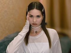 LianneSanots from LiveJasmin