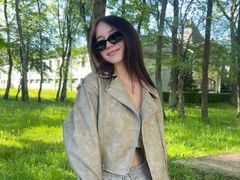 LikaDelic from LiveJasmin