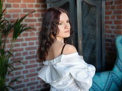 LiKiss - female with red hair webcam at LiveJasmin