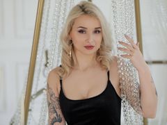 LilFleur - female with red hair webcam at LiveJasmin