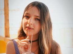 LiliBakes from LiveJasmin