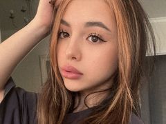 LiliShinay from LiveJasmin