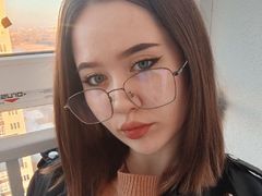 LiliSky from LiveJasmin