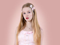 LilianHoward from LiveJasmin