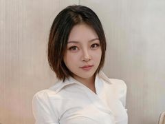 Liliosa from LiveJasmin
