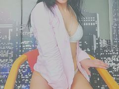 LilitWell - female with black hair and  small tits webcam at LiveJasmin