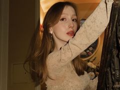 LiliyaTaft - female with red hair and  big tits webcam at LiveJasmin