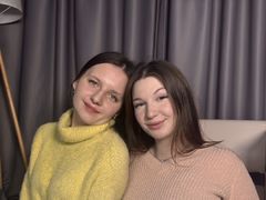 LillianaAndDanie from LiveJasmin