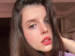 LillyLaurent from LiveJasmin