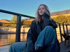 LillyStill from LiveJasmin