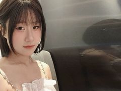 LilyBrooklyn from LiveJasmin