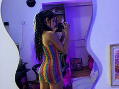 LilyCastle - female with brown hair webcam at LiveJasmin