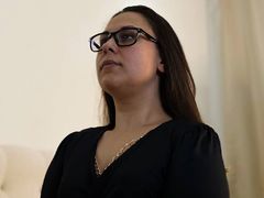 LilyKeir - female with black hair webcam at LiveJasmin