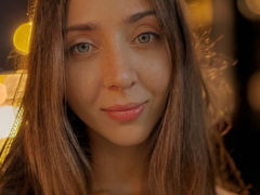 LilyNooir from LiveJasmin