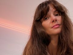 LilyRoselyn - female with brown hair webcam at LiveJasmin