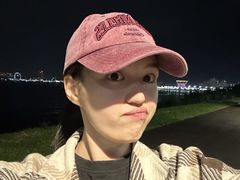 LilySoIar from LiveJasmin