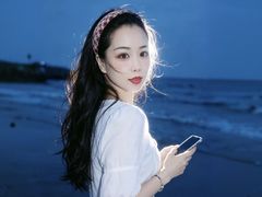 LilyWise - female with black hair and  big tits webcam at LiveJasmin