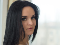 AlinaCherry - female with black hair webcam at LiveJasmin