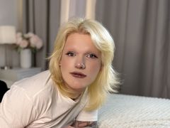 LinaMolligan - blond shemale webcam at LiveJasmin