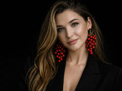 LinaSinner - female with brown hair webcam at LiveJasmin