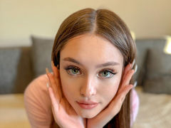 LinaSpiers from LiveJasmin