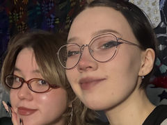 LinaandLara from LiveJasmin