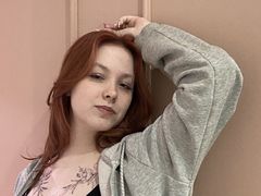 LindaBenne from LiveJasmin