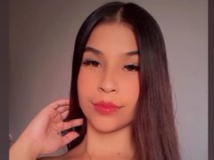 LindaLeone from LiveJasmin